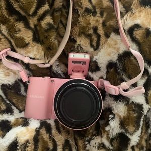 Exclusive pink Samsung